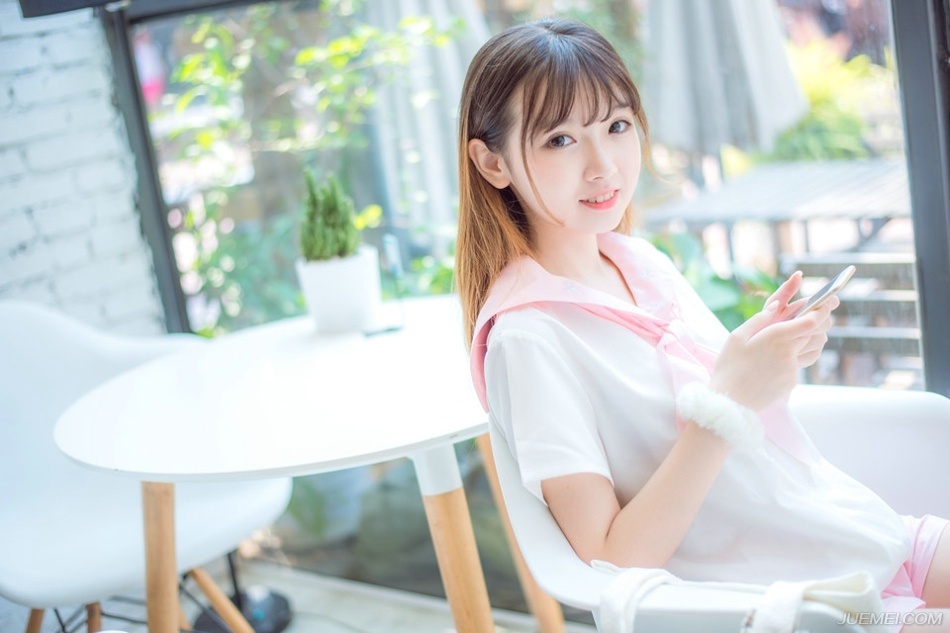 人其实很了不起，天堂就在人的心里。杨绛的爱情观名言名句